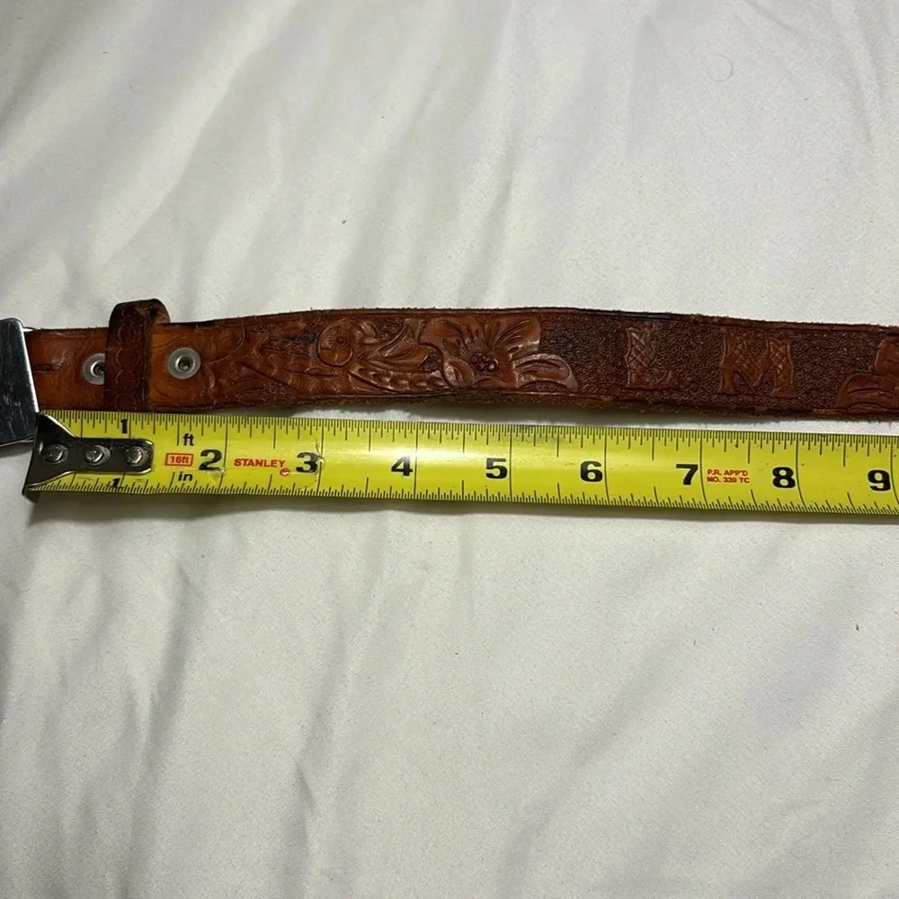 Vintage COWBOY BOOTS Belt Buckle and Leather Belt